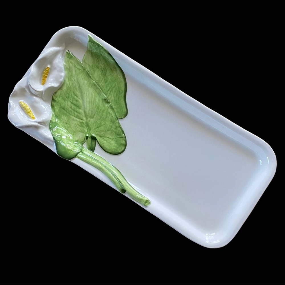 Carraro Majolica Calla Lily Serving Bread Tray